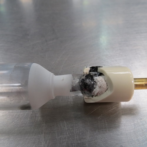 uv-lamp-cap-seal-damage.jpg